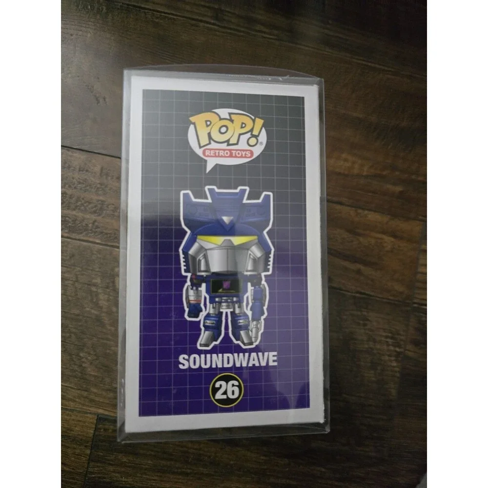 Funko Pop! Retro Toys: Transformers Soundwave #26 Vinyl Figure w/ Protector